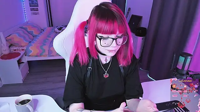 Snapshot of Yumi_Youkai chatting on 14, 4, 2026 Yumi Youkai online show from 14, 4, 2026
