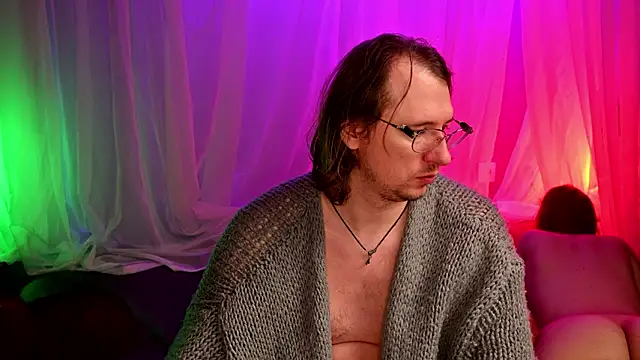 Snapshot of Claudia_and_elon_ chatting on 5, 2, 2026 Claudia and elon online show from 5, 2, 2026