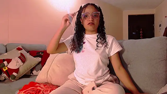 DAHLIA BROWNIE online show from 7, 1, 2026