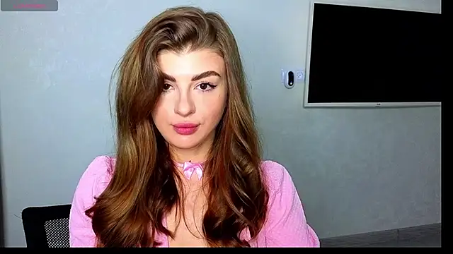 Snapshot of _comefeelme_ chatting on 8, 3, 2025 comefeelme online show from 8, 3, 2025