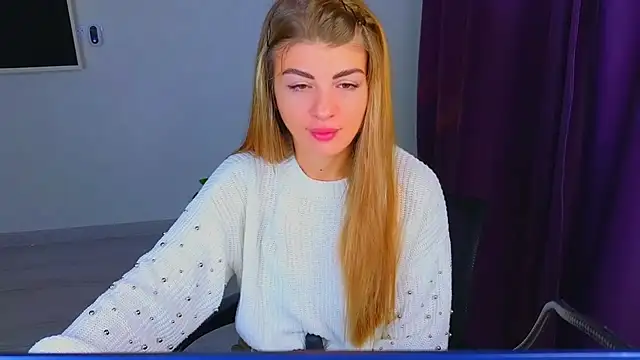 Snapshot of _comefeelme_ chatting on 13, 11, 2025 comefeelme online show from 13, 11, 2025