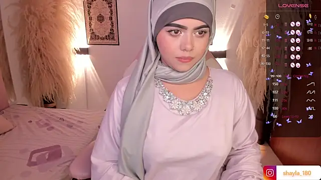 shayla 18 online show from 4, 12, 2024