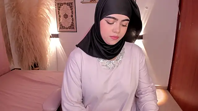 shayla 18 online show from 23, 1, 2025