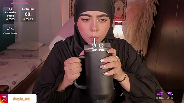 shayla 18 online show from 22, 12, 2025