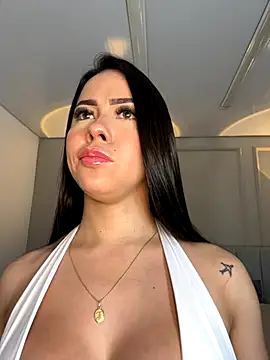 Snapshot of Miss_blue69 chatting on 4, 11, 2025 Miss blue69 online show from 4, 11, 2025