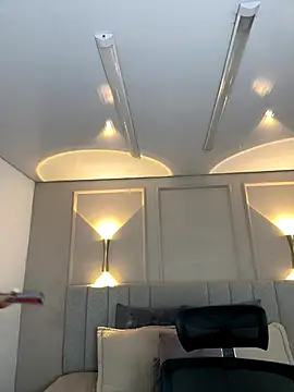 Snapshot of Miss_blue69 chatting on 26, 11, 2025 Miss blue69 online show from 26, 11, 2025