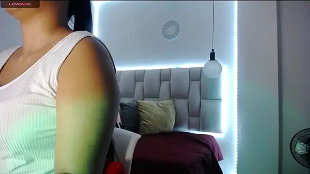 tiffany  pink online show from 11, 2, 2025