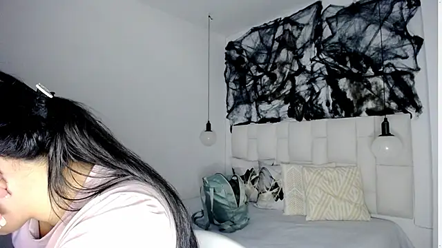 tiffany  pink online show from 12, 10, 2025