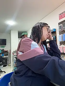 Snapshot of _alabina_ chatting on 16, 4, 2026 alabina online show from 16, 4, 2026