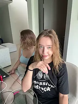 Nura n Sarah online show from 7, 2, 2025