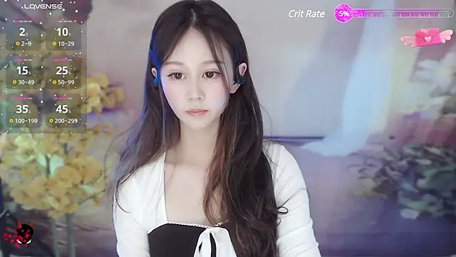 Aimee-520 online show from 17, 2, 2025