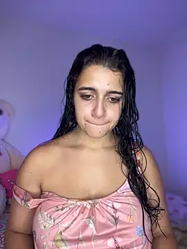 Alicia Ruiz online show from 6, 10, 2025