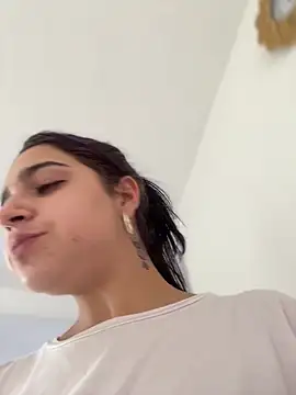 Alicia Ruiz online show from 17, 12, 2025