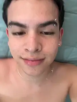 Snapshot of Blum_icee chatting on 4, 2, 2025 Blum icee online show from 4, 2, 2025