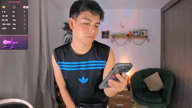 Snapshot of Blum_icee chatting on 20, 10, 2025 Blum icee online show from 20, 10, 2025