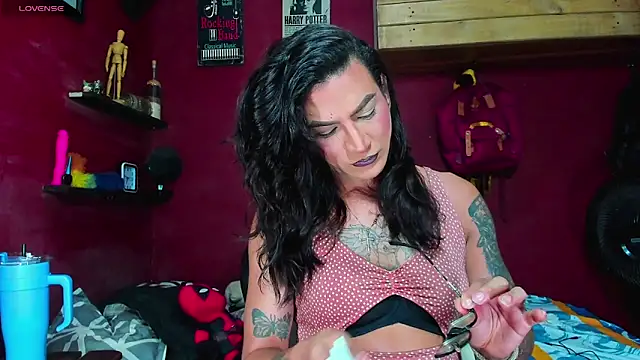 dariell smokesexx online show from 6, 10, 2025