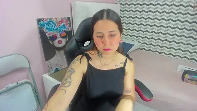 tianapiket online show from 13, 2, 2025