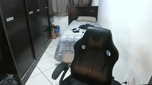 Snapshot of Brian_Aries chatting on 14, 2, 2026 Brian Aries online show from 14, 2, 2026