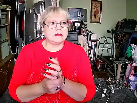 LOLA8888 online show from 9, 11, 2025