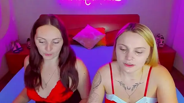 Snapshot of MagicEyess chatting on 4, 1, 2025 MagicEyess online show from 4, 1, 2025