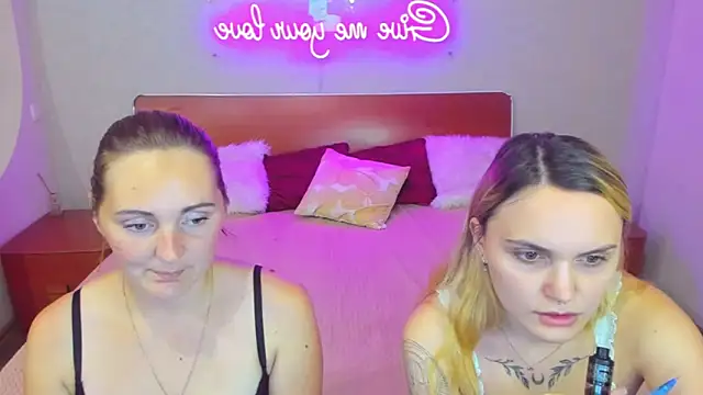 Snapshot of MagicEyess chatting on 17, 10, 2025 MagicEyess online show from 17, 10, 2025