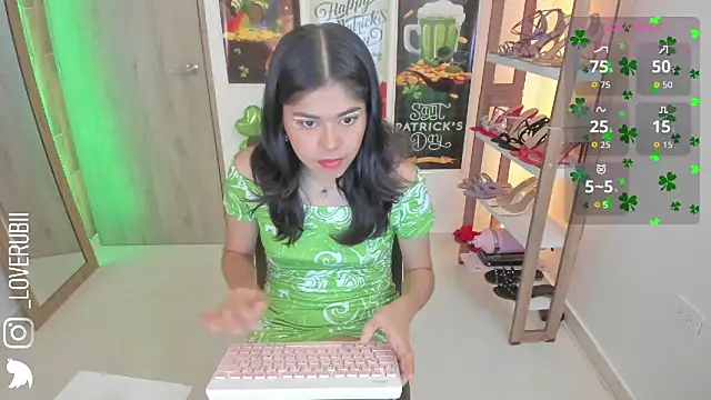 Snapshot of loverubii chatting on 18, 3, 2026 loverubii online show from 18, 3, 2026