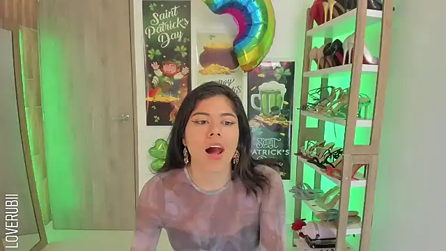 Snapshot of loverubii chatting on 22, 3, 2026 loverubii online show from 22, 3, 2026