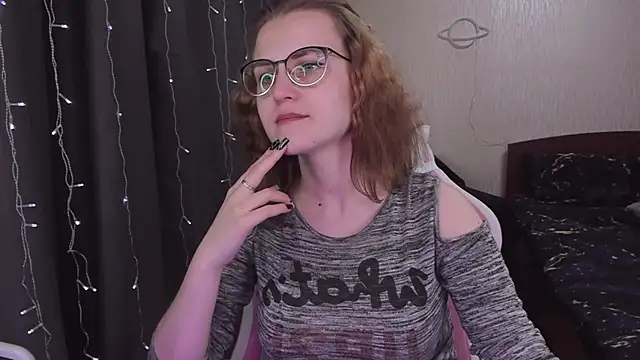 MissBrightShine online show from 12, 3, 2025