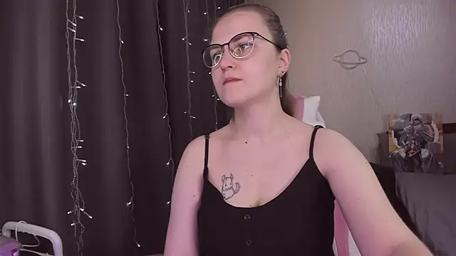 MissBrightShine online show from 14, 11, 2025