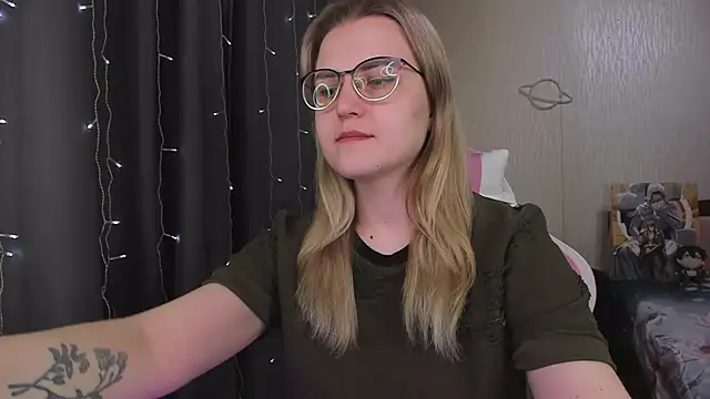 MissBrightShine online show from 25, 3, 2026