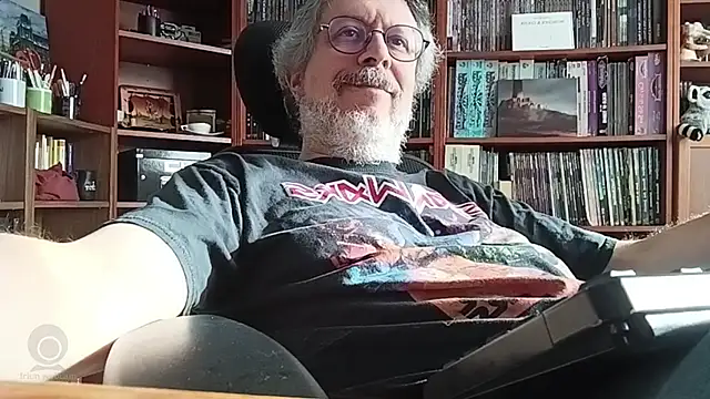 Mandra is a whore online show from 10, 11, 2025