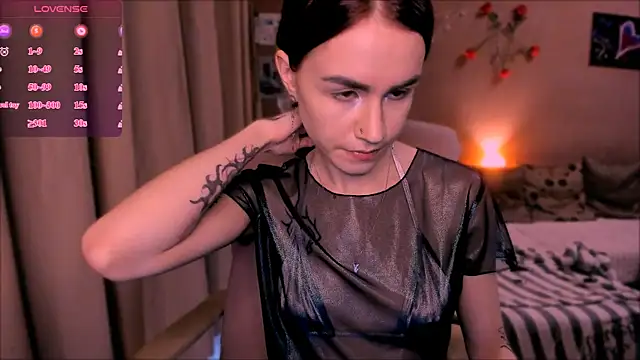 Snapshot of _selectrra chatting on 7, 7, 2026 selectrra online show from 7, 7, 2026