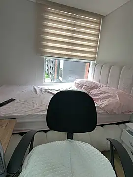 Snapshot of Zoe_olsen chatting on 8, 4, 2026 Zoe olsen online show from 8, 4, 2026