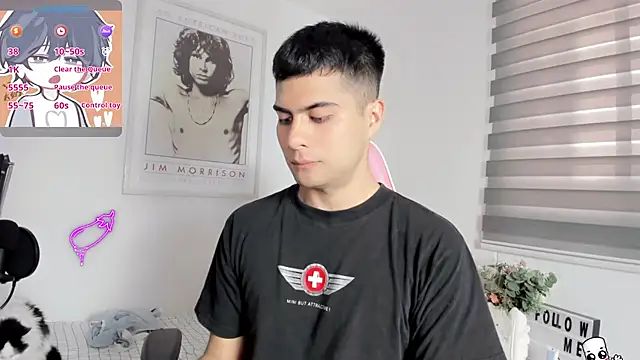 Snapshot of lucas_cute chatting on 22, 4, 2026 lucas cute online show from 22, 4, 2026