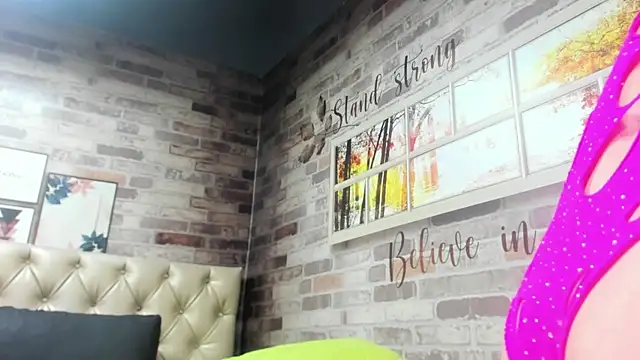 Isabela-Gomez online show from 10, 6, 2026