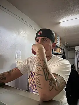 Snapshot of PeterGrandee chatting on 5, 12, 2024 PeterGrandee online show from 5, 12, 2024