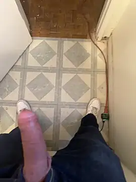 Snapshot of PeterGrandee chatting on 17, 12, 2024 PeterGrandee online show from 17, 12, 2024