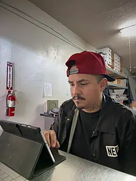 Snapshot of PeterGrandee chatting on 6, 2, 2025 PeterGrandee online show from 6, 2, 2025