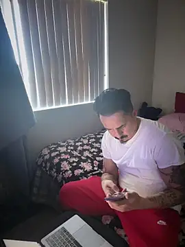 Snapshot of PeterGrandee chatting on 20, 11, 2025 PeterGrandee online show from 20, 11, 2025