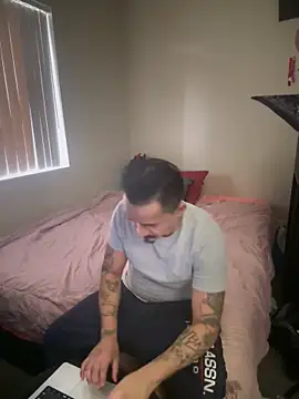 Snapshot of PeterGrandee chatting on 22, 4, 2026 PeterGrandee online show from 22, 4, 2026