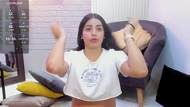 Snapshot of Paula_Desousa chatting on 8, 1, 2025 Paula Desousa online show from 8, 1, 2025