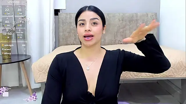 Snapshot of Paula_Desousa chatting on 4, 2, 2025 Paula Desousa online show from 4, 2, 2025