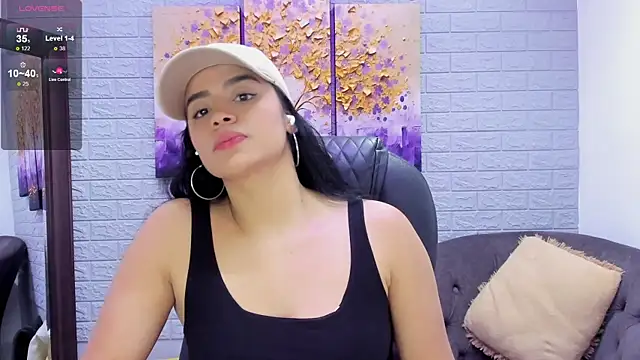 Snapshot of Paula_Desousa chatting on 24, 10, 2025 Paula Desousa online show from 24, 10, 2025