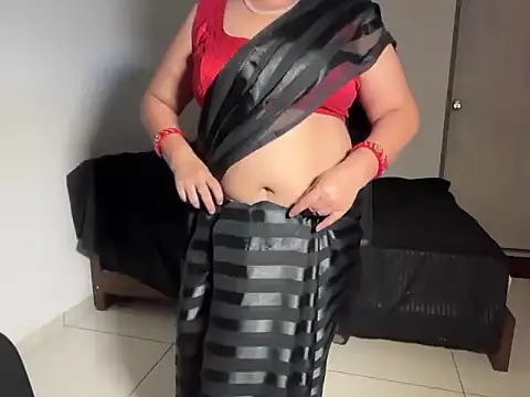 Snapshot of soniasharma0223 chatting on 9, 11, 2025 soniasharma0223 online show from 9, 11, 2025