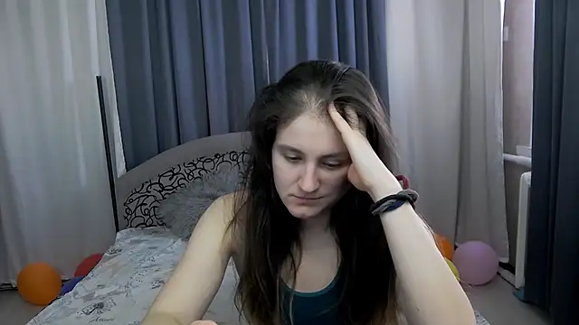 Snapshot of Holliy_Cooper chatting on 13, 3, 2026 Holliy Cooper online show from 13, 3, 2026