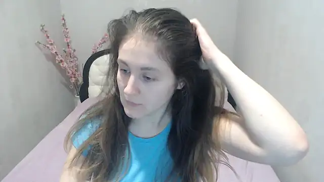 Snapshot of Holliy_Cooper chatting on 16, 3, 2026 Holliy Cooper online show from 16, 3, 2026