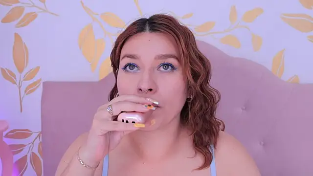 Snapshot of alix_bay chatting on 1, 10, 2025 alix bay online show from 1, 10, 2025