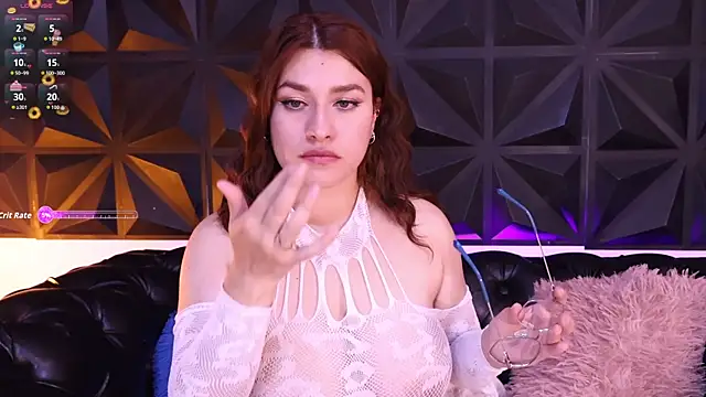 Snapshot of alix_bay chatting on 8, 11, 2025 alix bay online show from 8, 11, 2025