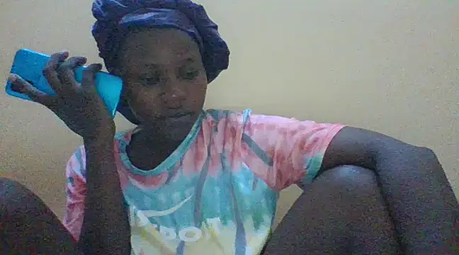 Snapshot of prettychic5 chatting on 27, 12, 2024 prettychic5 online show from 27, 12, 2024