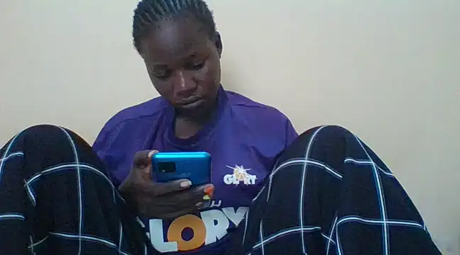 Snapshot of prettychic5 chatting on 21, 1, 2025 prettychic5 online show from 21, 1, 2025